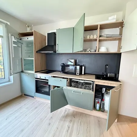 Azure Lazur 2bd Lejlighed