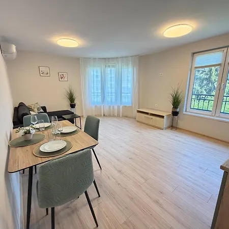 Azure Lazur 2bd Lejlighed Burgas City