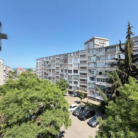Azure Lazur 2bd Burgas City